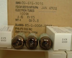 3 NOS 6922 from case of 100 3 random tubes from this case of 100 showing getter browning